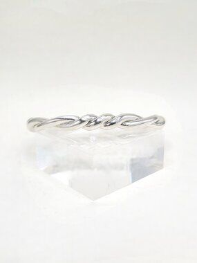 David Yurman Continuance Center Twist Bangle Bracelet - Size Medium